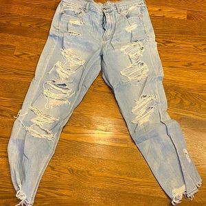 American Eagle Distressed Mom Jean. 14L 14 Long.